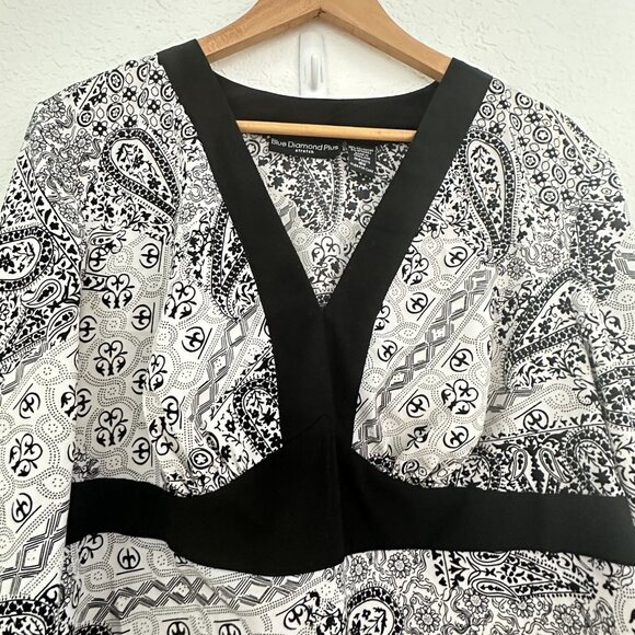 Blue Diamond Plus Babydoll Tunic Top Womens‎ 18W B/W Paisley Boho Office Work - Picture 2 of 8